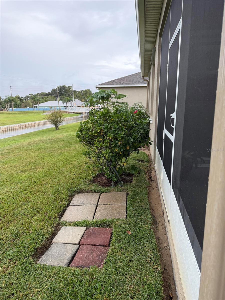 Photo of 168 Waterside Circle, Winter Haven, FL 33880 (MLS # O6450768)