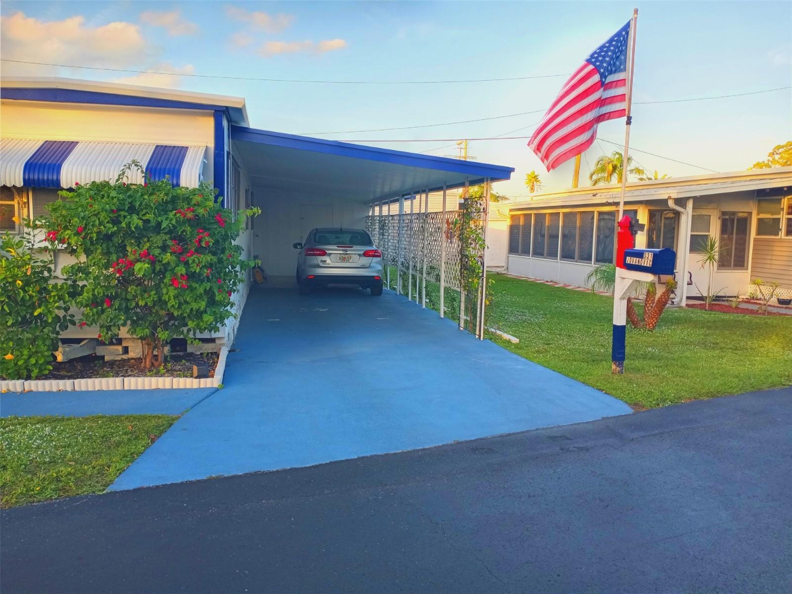 12674 SEMINOLE BOULEVARD S31