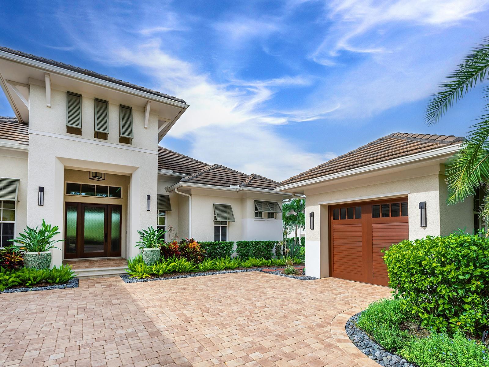 15814 BAYCROSS DRIVE