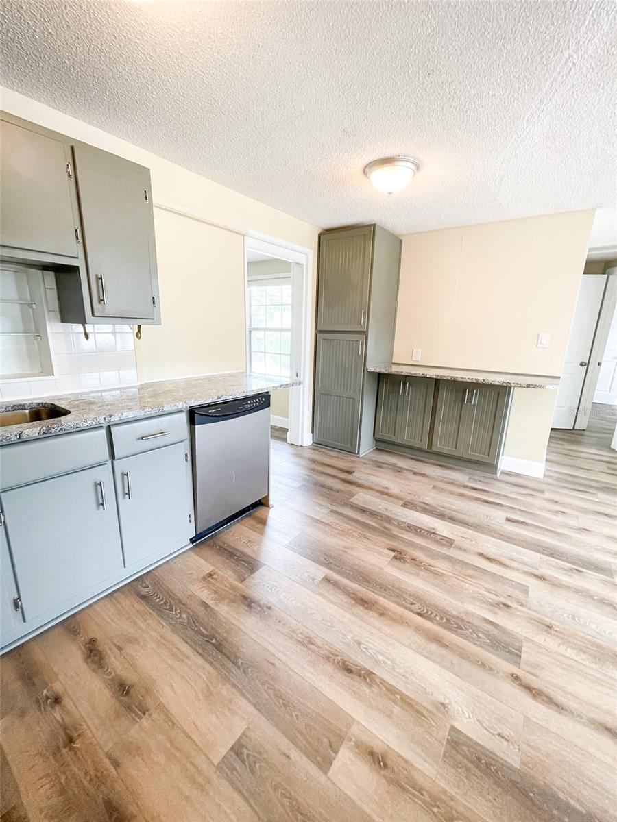 ORANGE LAKE VILLAGE - Residential
