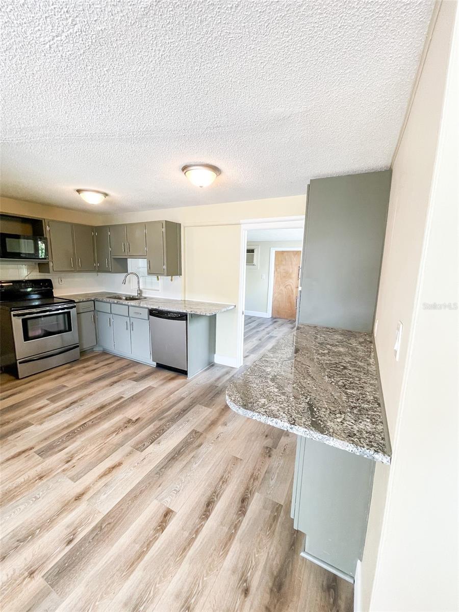 ORANGE LAKE VILLAGE - Residential