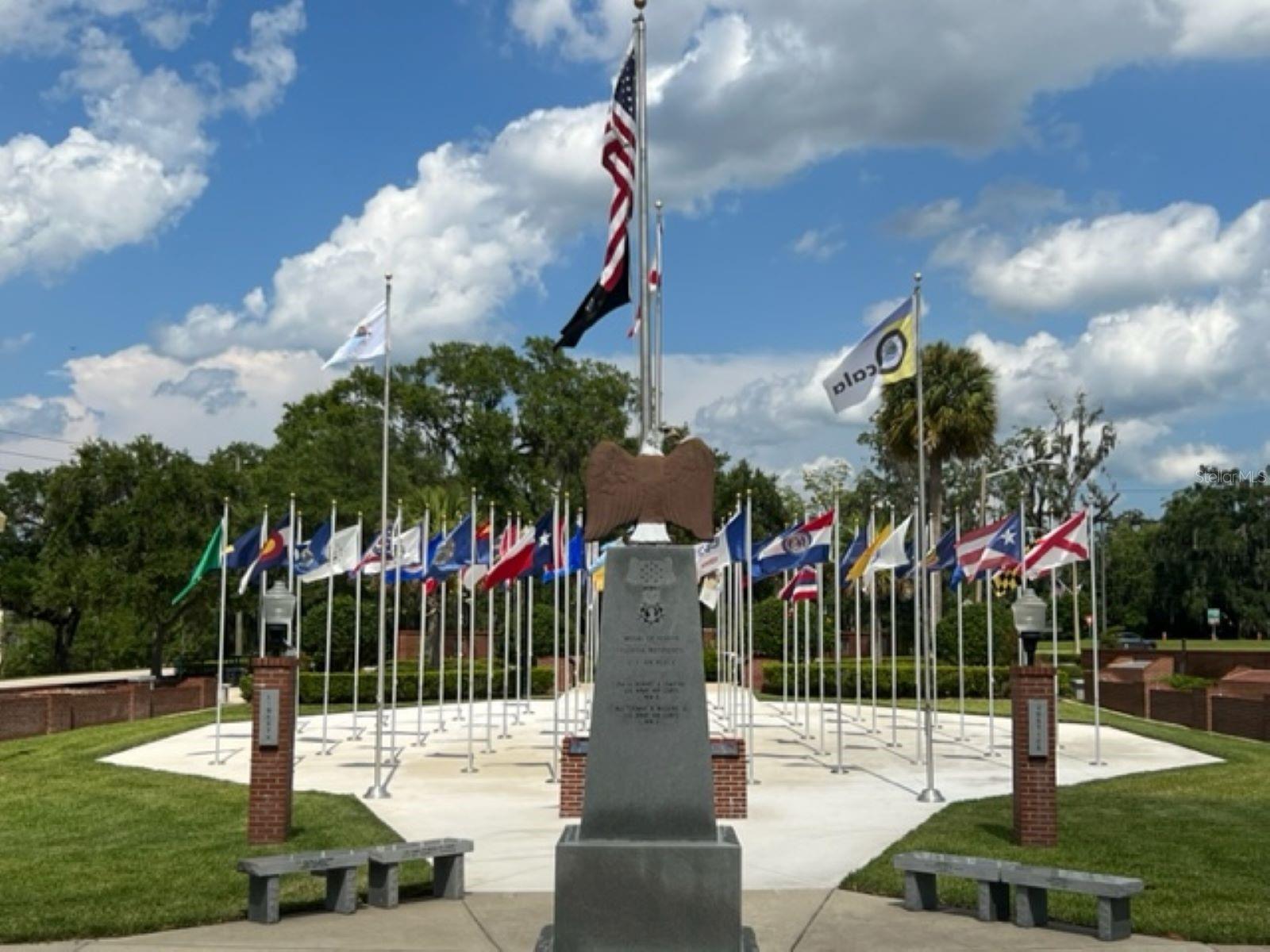 WEST OAK - Residential