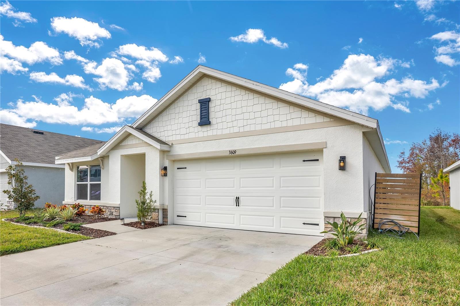 NORTH PARK ISLE - Residential