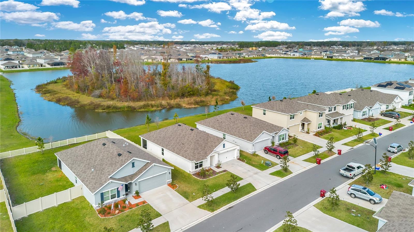 NORTH PARK ISLE - Residential