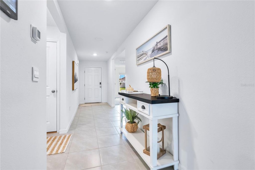 Photo of 3609 Forest Path Drive, Plant City, FL 33565 (MLS # L4958251)