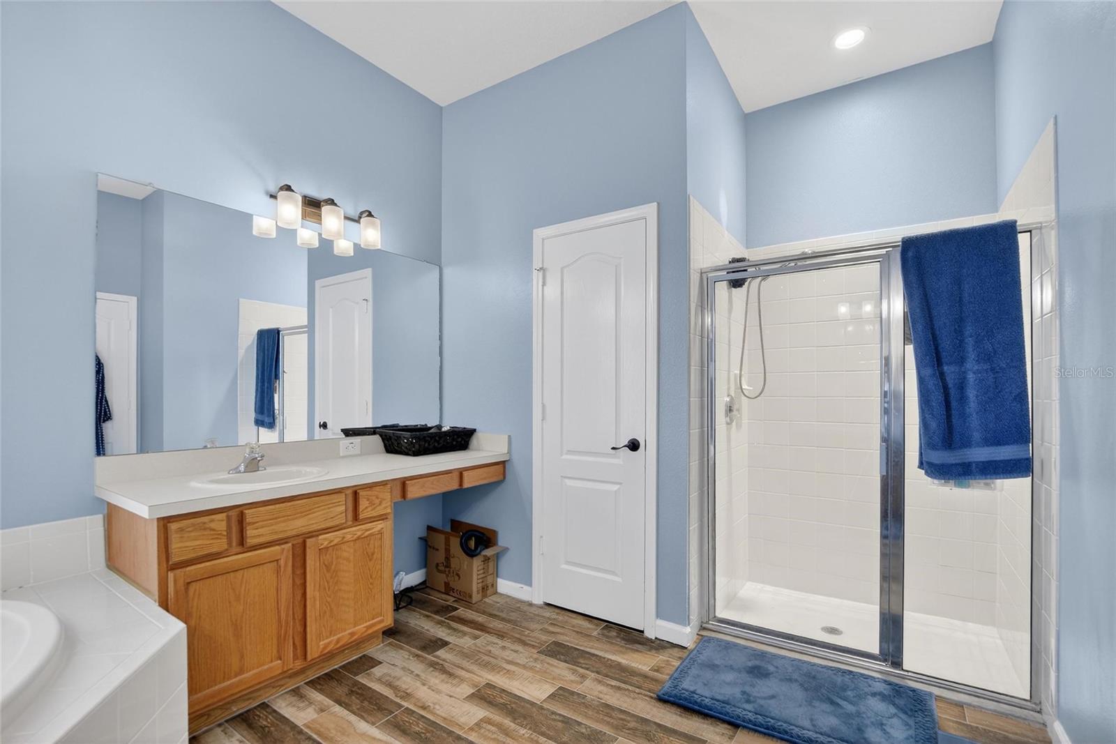 LEXINGTON OAKS VILLAGES 18 19 & 20 - Residential