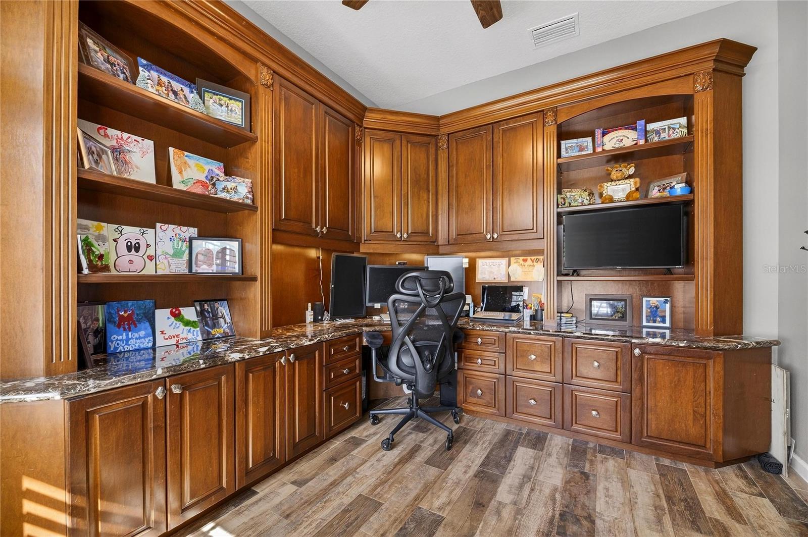 LEXINGTON OAKS VILLAGES 18 19 & 20 - Residential