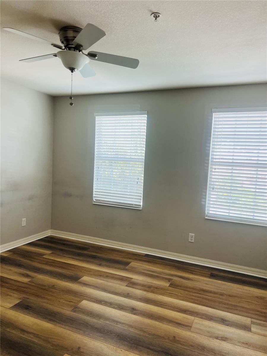 BRADFORD MANOR TWNHMS REP - Residential Lease