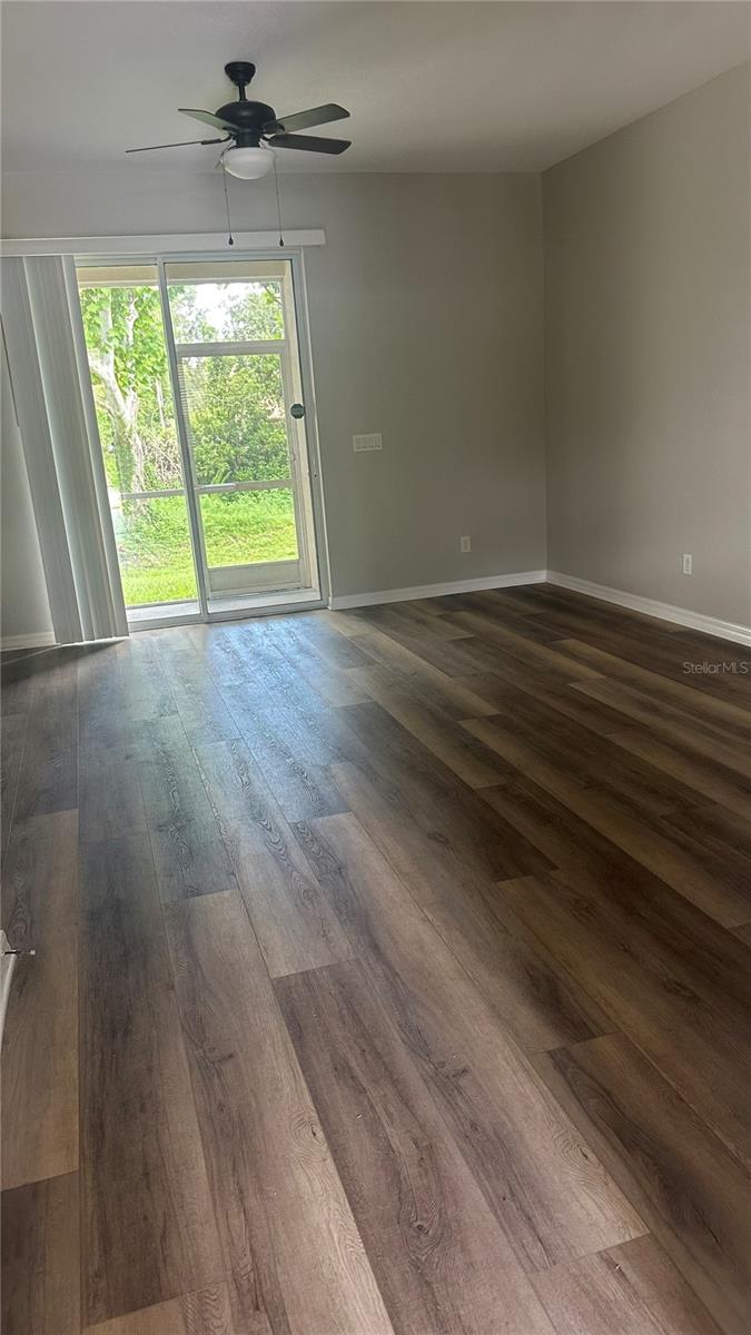 BRADFORD MANOR TWNHMS REP - Residential Lease