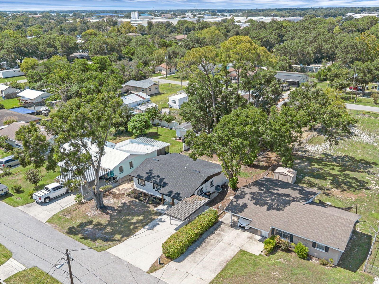 AZALEA PARK - Residential