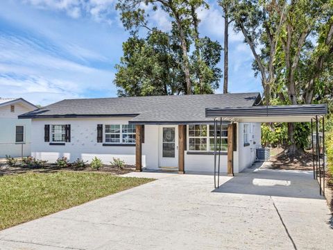 Photo of 411 Keat Avenue, Auburndale, FL 33823 (MLS # O6337104)