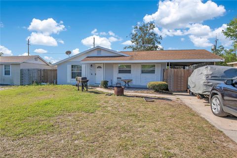 Photo of 5108 Figwood Lane, Orlando, FL 32808 (MLS # O6393371)