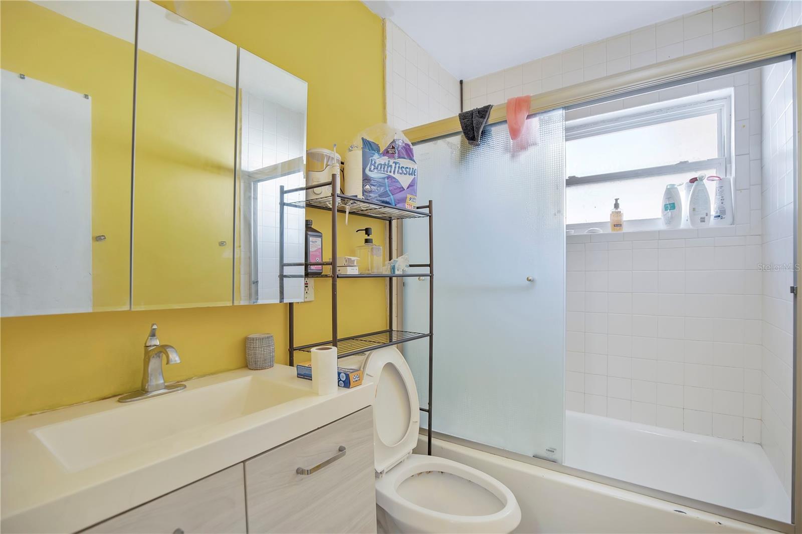 EVANS VILLAGE - Residential