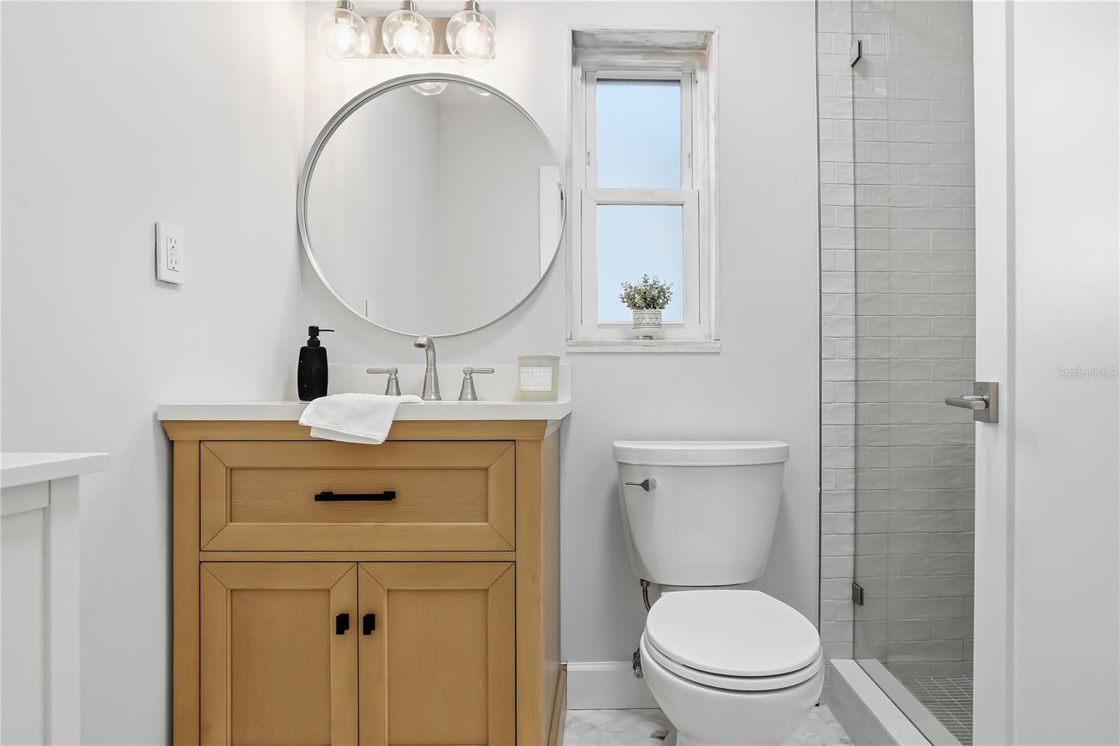 SHORE ACRES OVERLOOK SEC - Residential