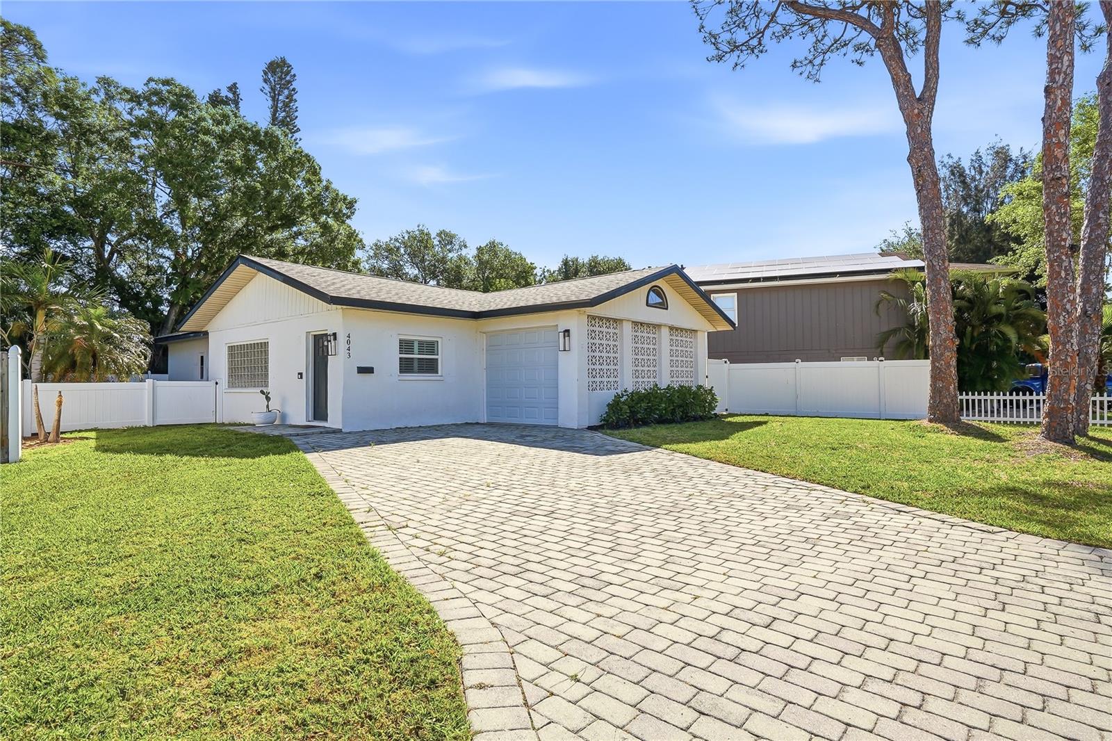 SHORE ACRES OVERLOOK SEC - Residential