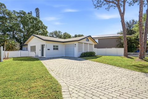 4043 SHORE ACRES BOULEVARD NE ST PETERSBURG FL 33703