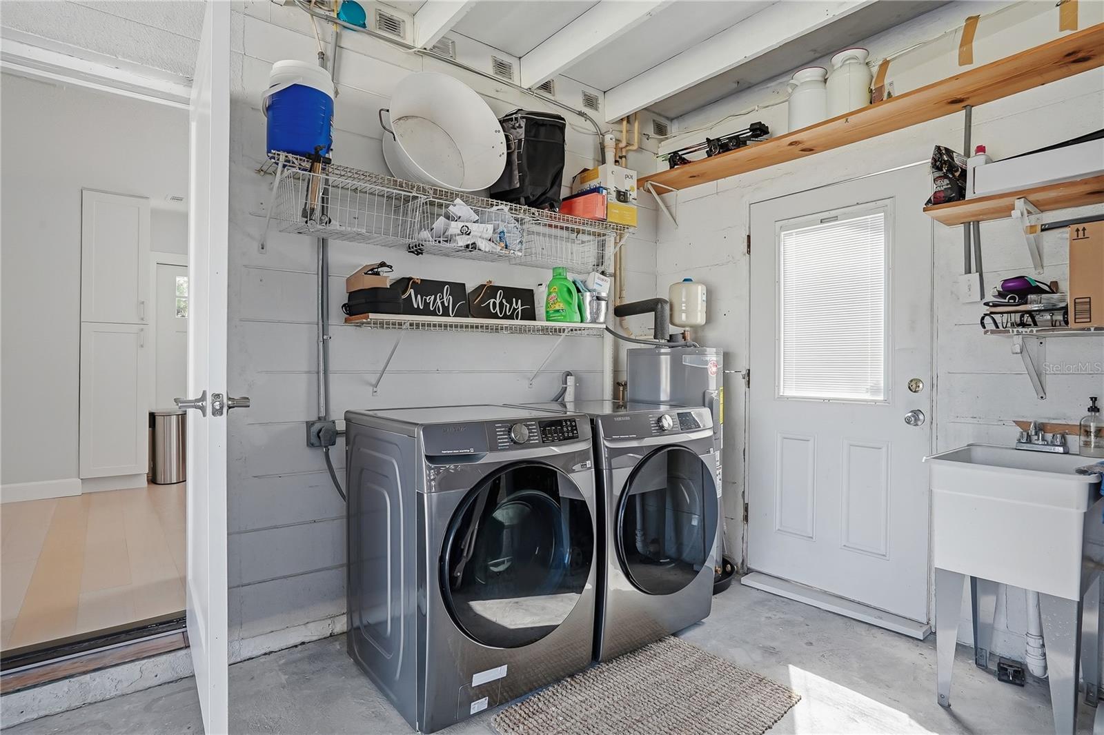 SHORE ACRES OVERLOOK SEC - Residential