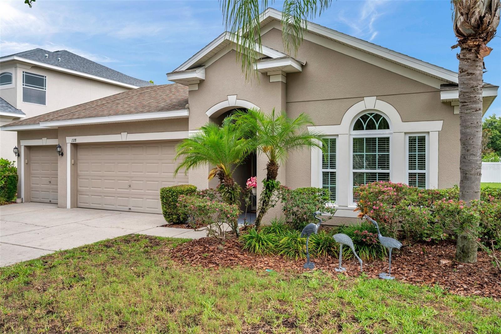 1328 RUSHGROVE CIRCLE