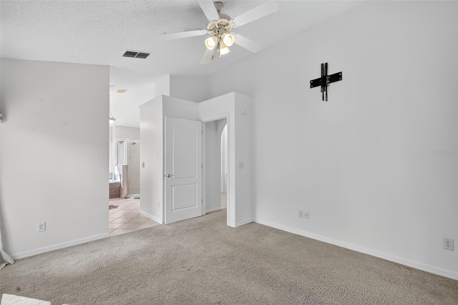 ARBOR HILLS - Residential