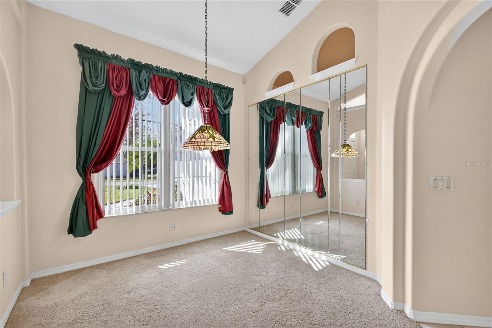 ARBOR HILLS - Residential