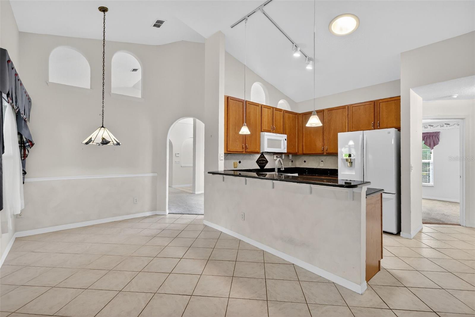 ARBOR HILLS - Residential