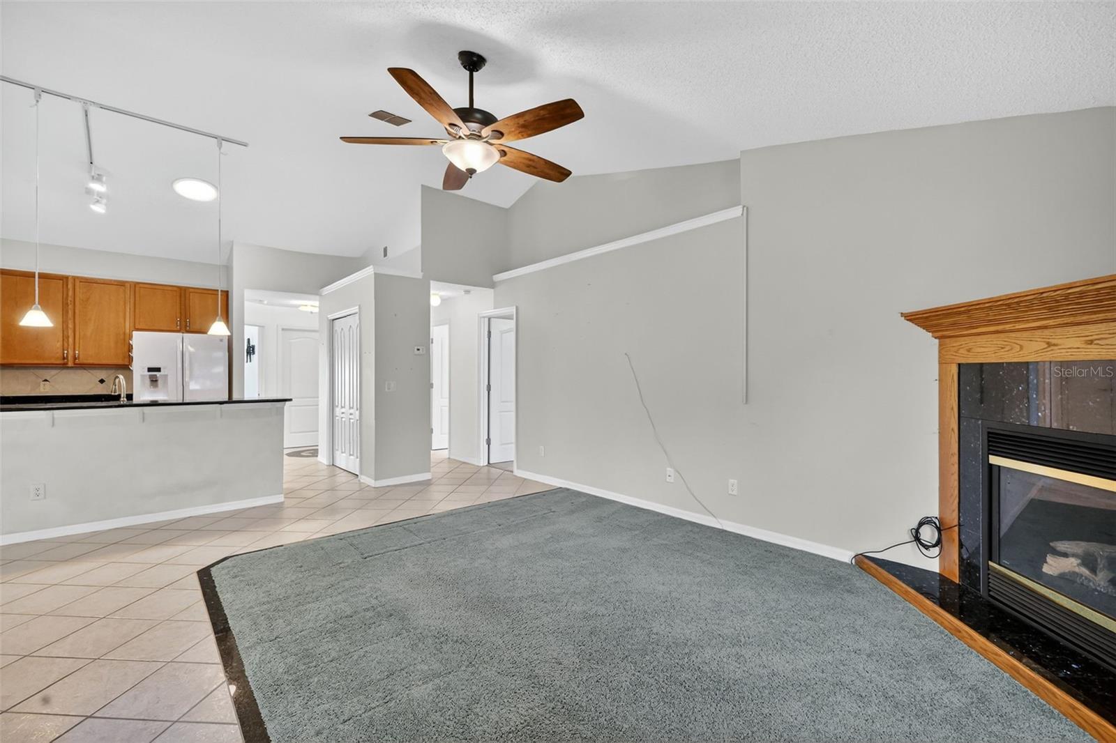 ARBOR HILLS - Residential