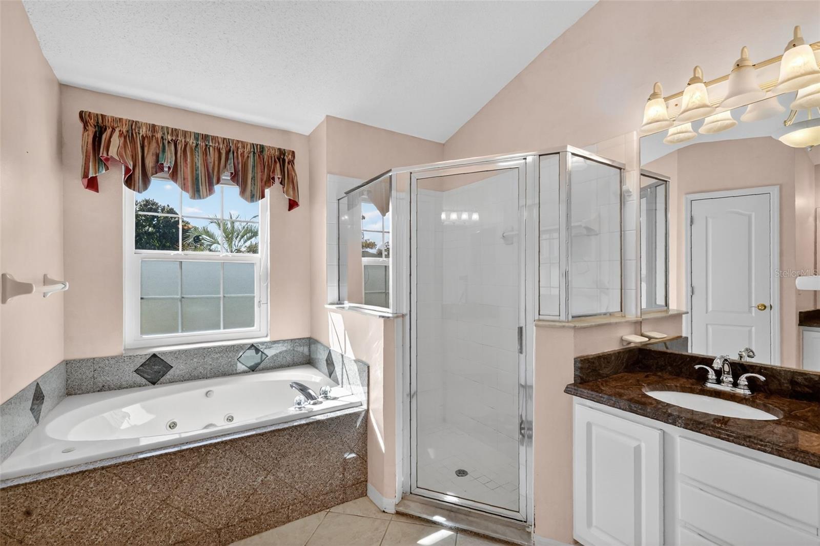 ARBOR HILLS - Residential