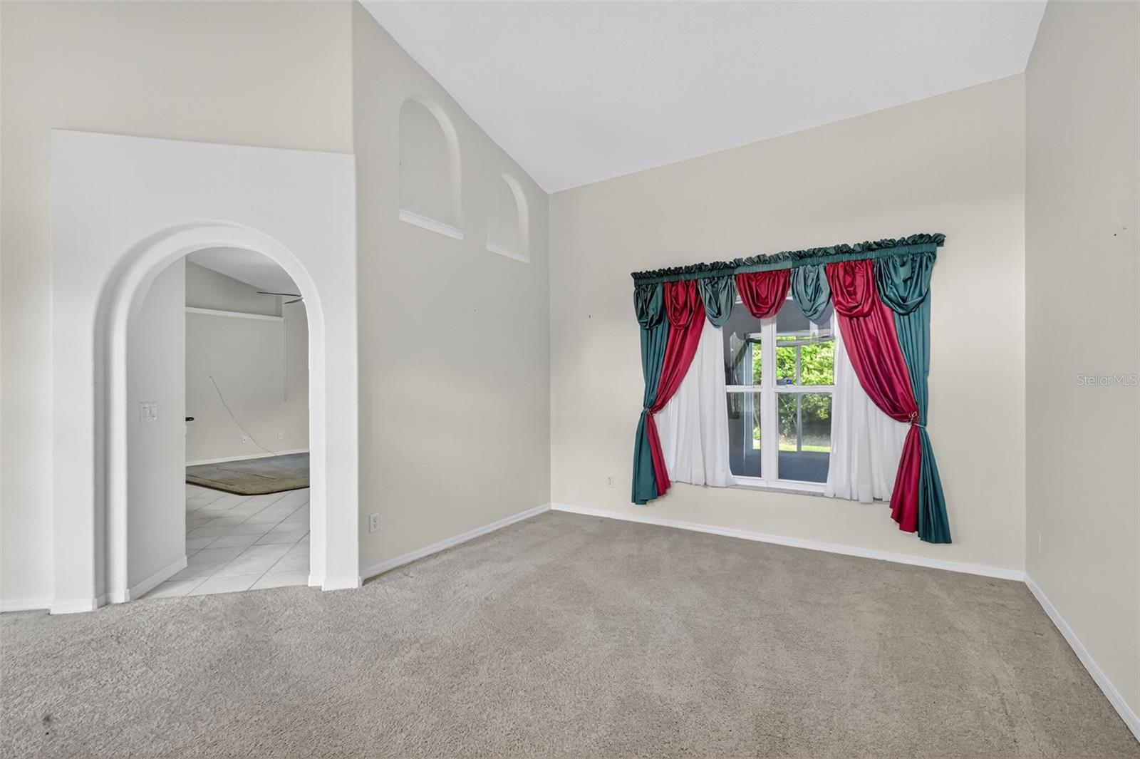 ARBOR HILLS - Residential