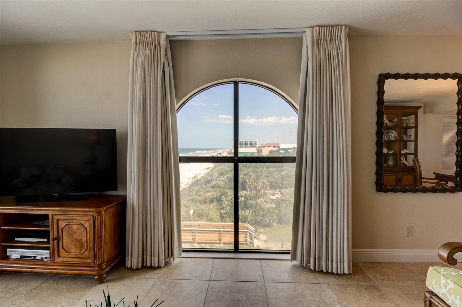 Club Oceania Condo Ph 01 & 02 - Residential