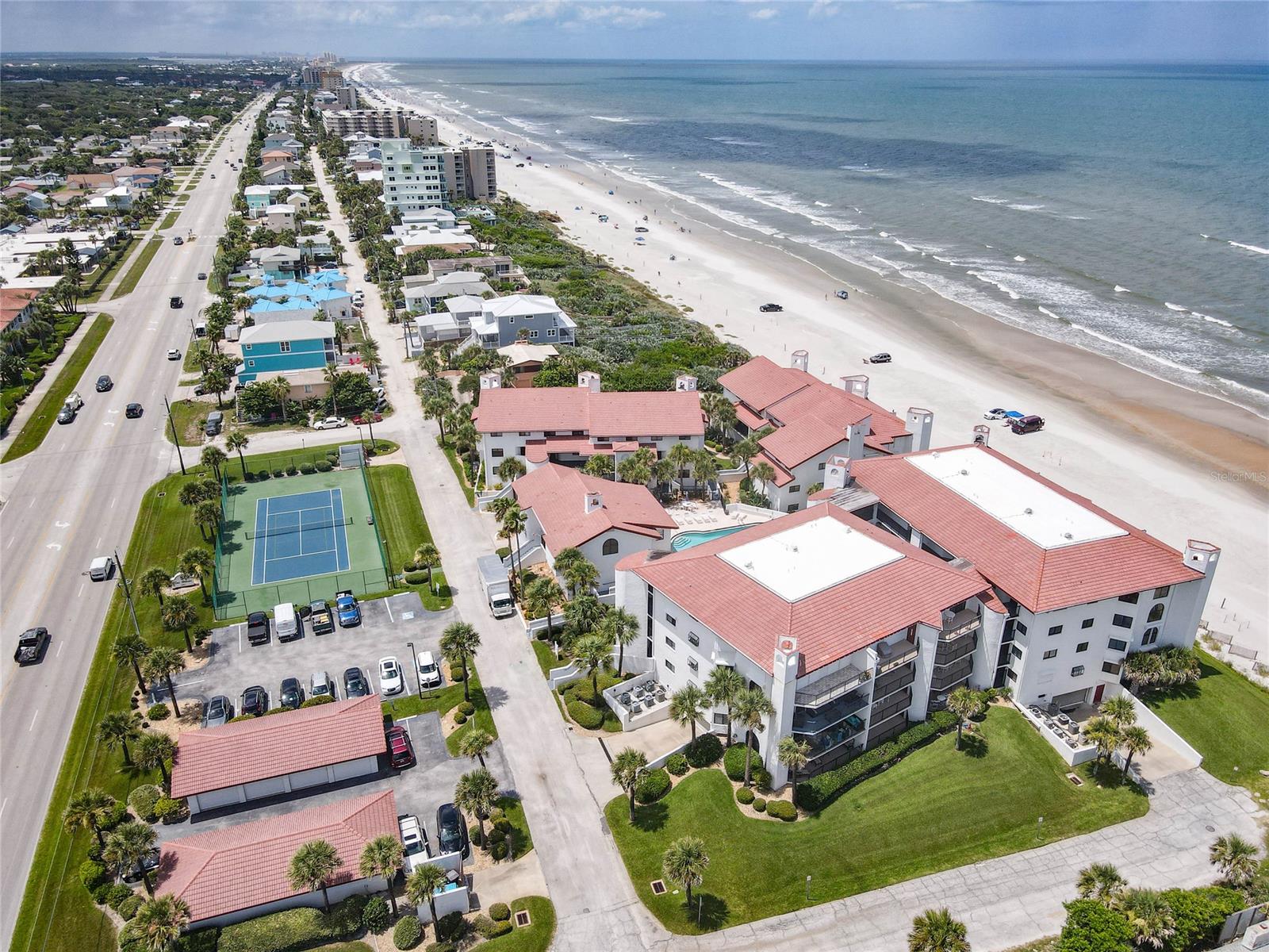 Club Oceania Condo Ph 01 & 02 - Residential