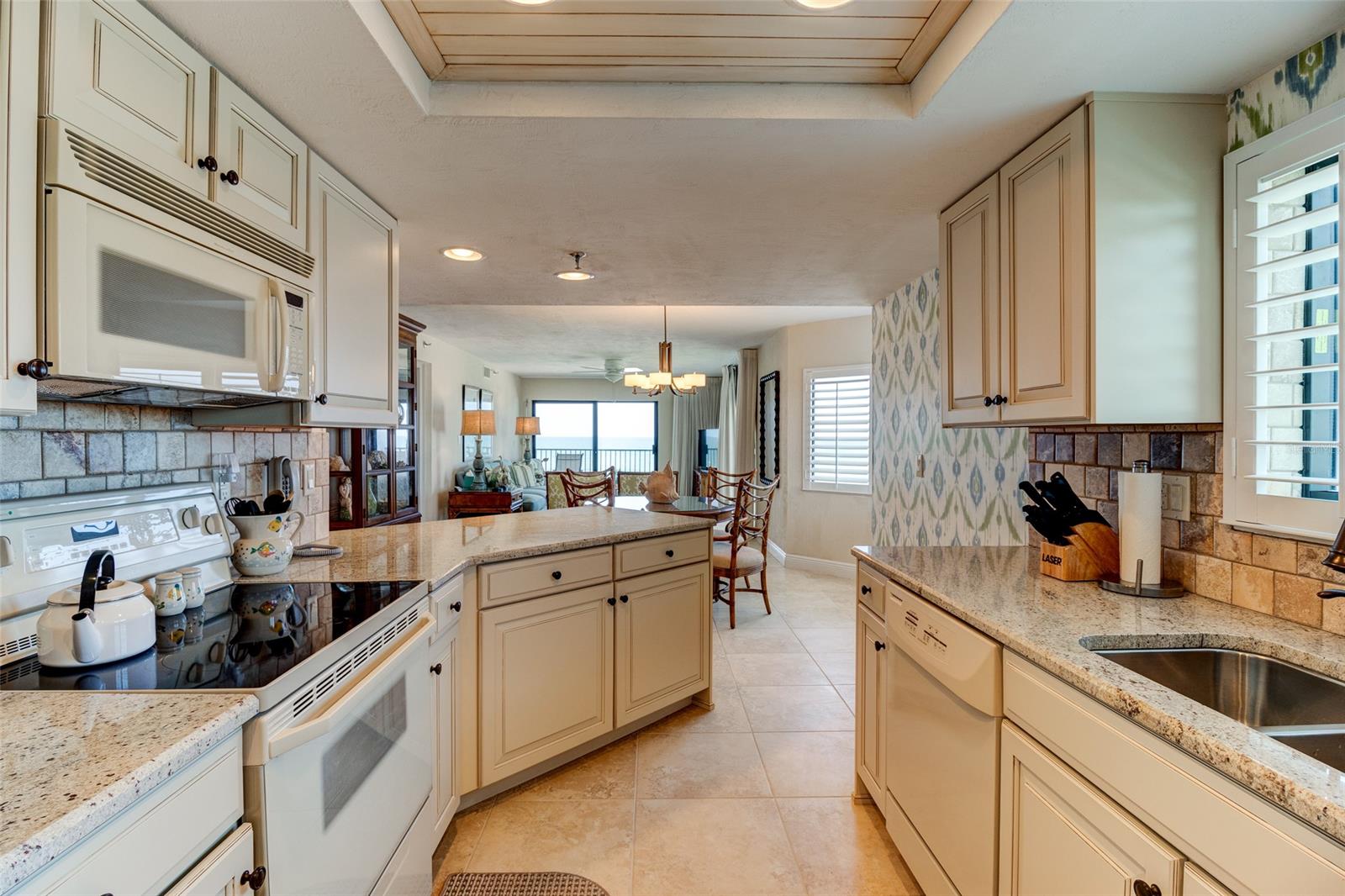 Club Oceania Condo Ph 01 & 02 - Residential