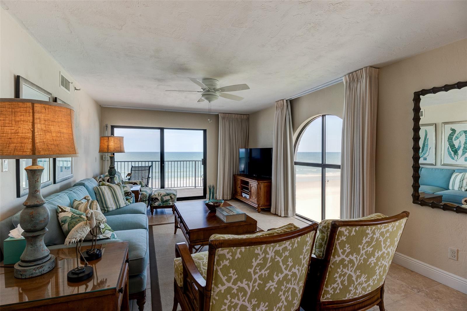 Club Oceania Condo Ph 01 & 02 - Residential