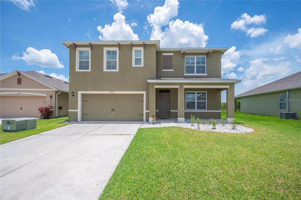 Photo of 2062 Blue Highlands Drive, Lakeland, FL 33811 (MLS # L4953737)
