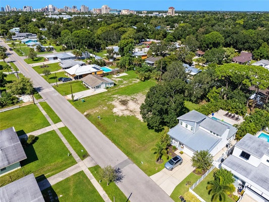 2555 WOOD ST, SARASOTA, FL 34237 - Image ba7df9727b98f01a59b6bd1e530bcc4f/2363926986