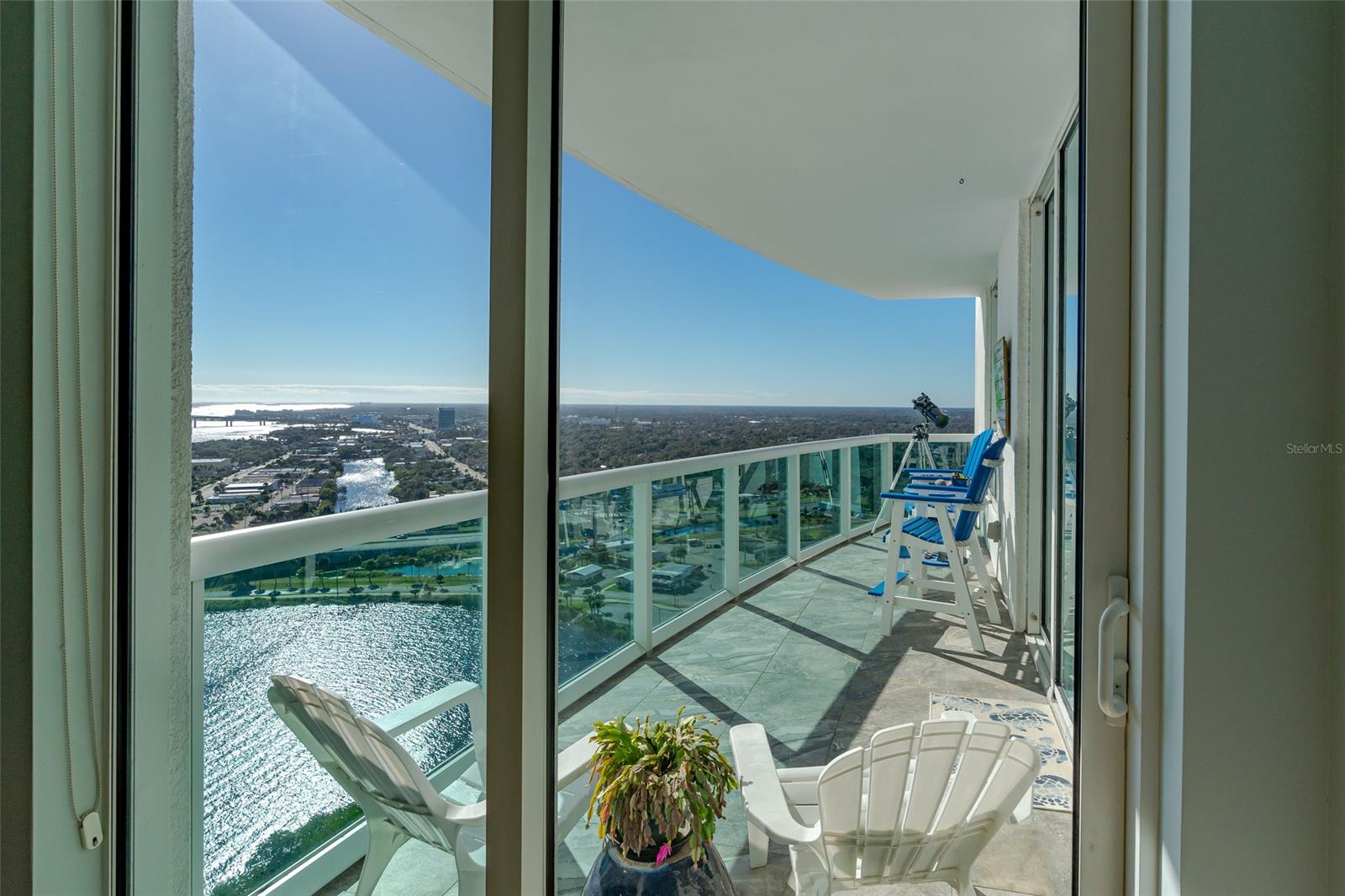 Marina Grande/Halifax 01 - Residential