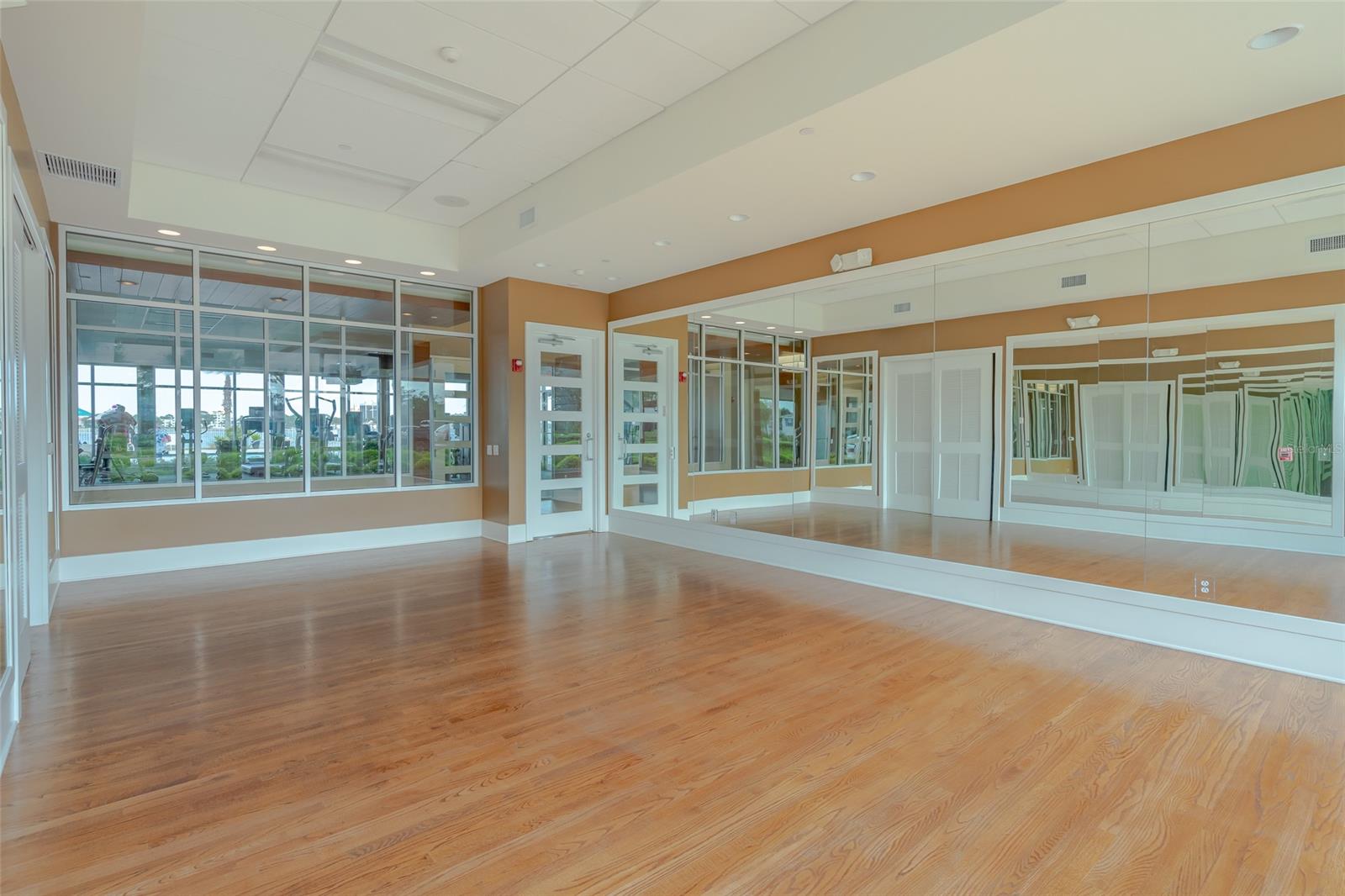 Marina Grande/Halifax 01 - Residential