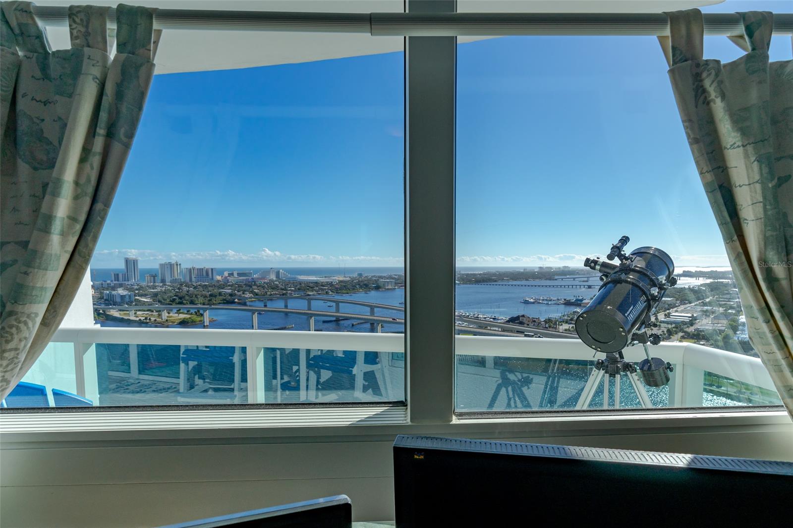 Marina Grande/Halifax 01 - Residential