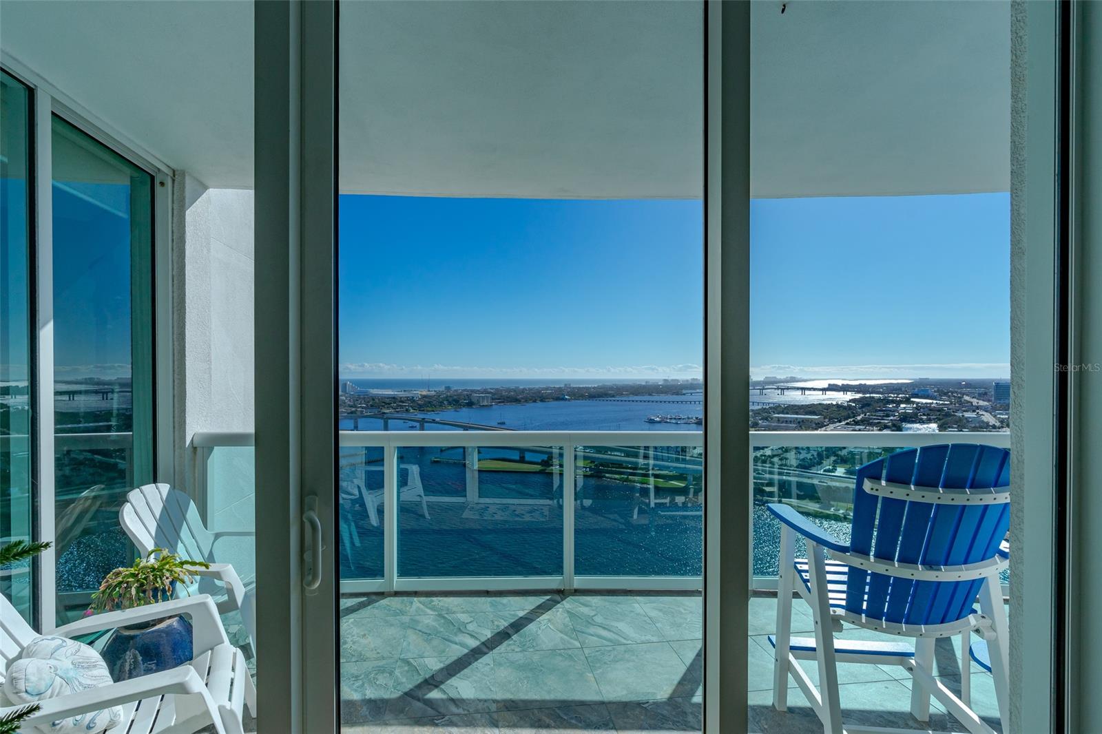 Marina Grande/Halifax 01 - Residential