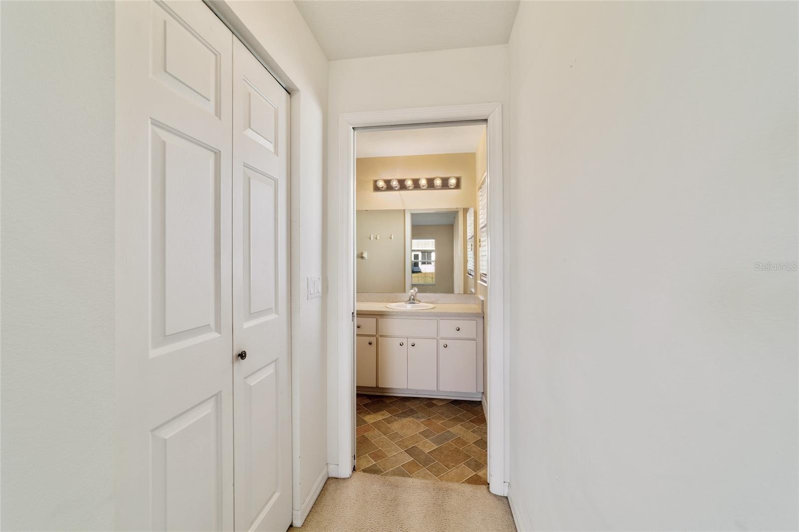 ON TOP OF THE WORLD - Residential