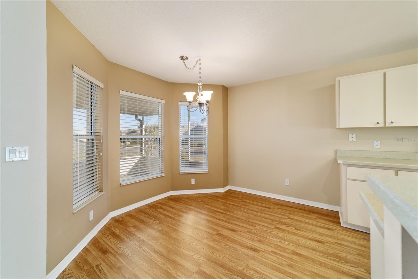 ON TOP OF THE WORLD - Residential