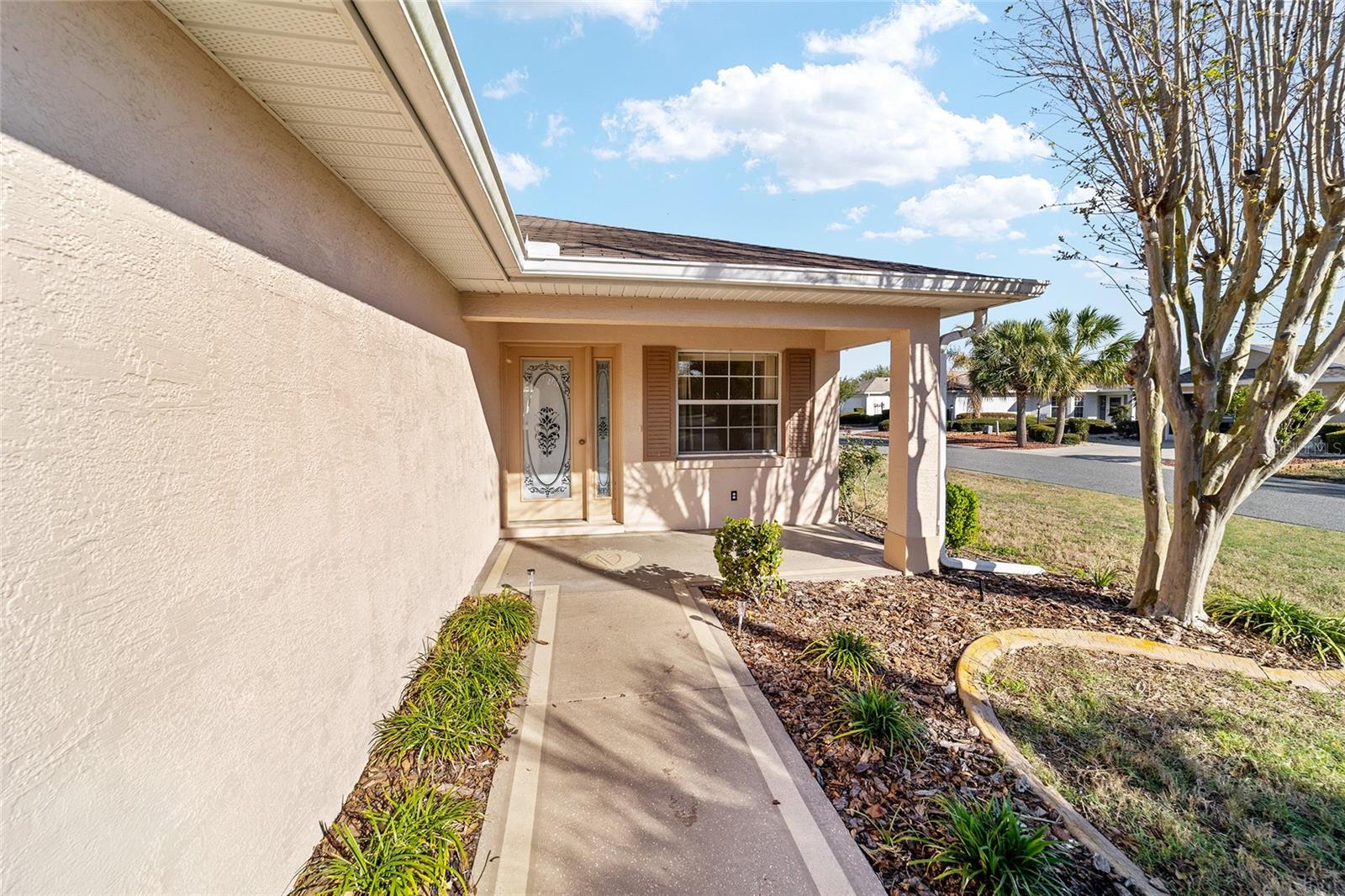 ON TOP OF THE WORLD - Residential