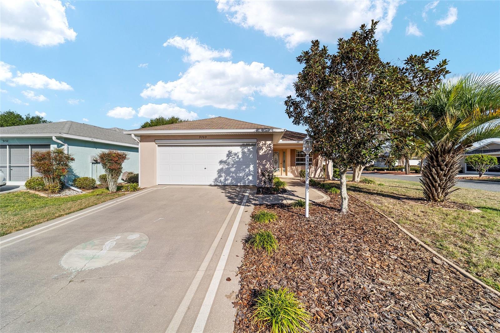 ON TOP OF THE WORLD - Residential