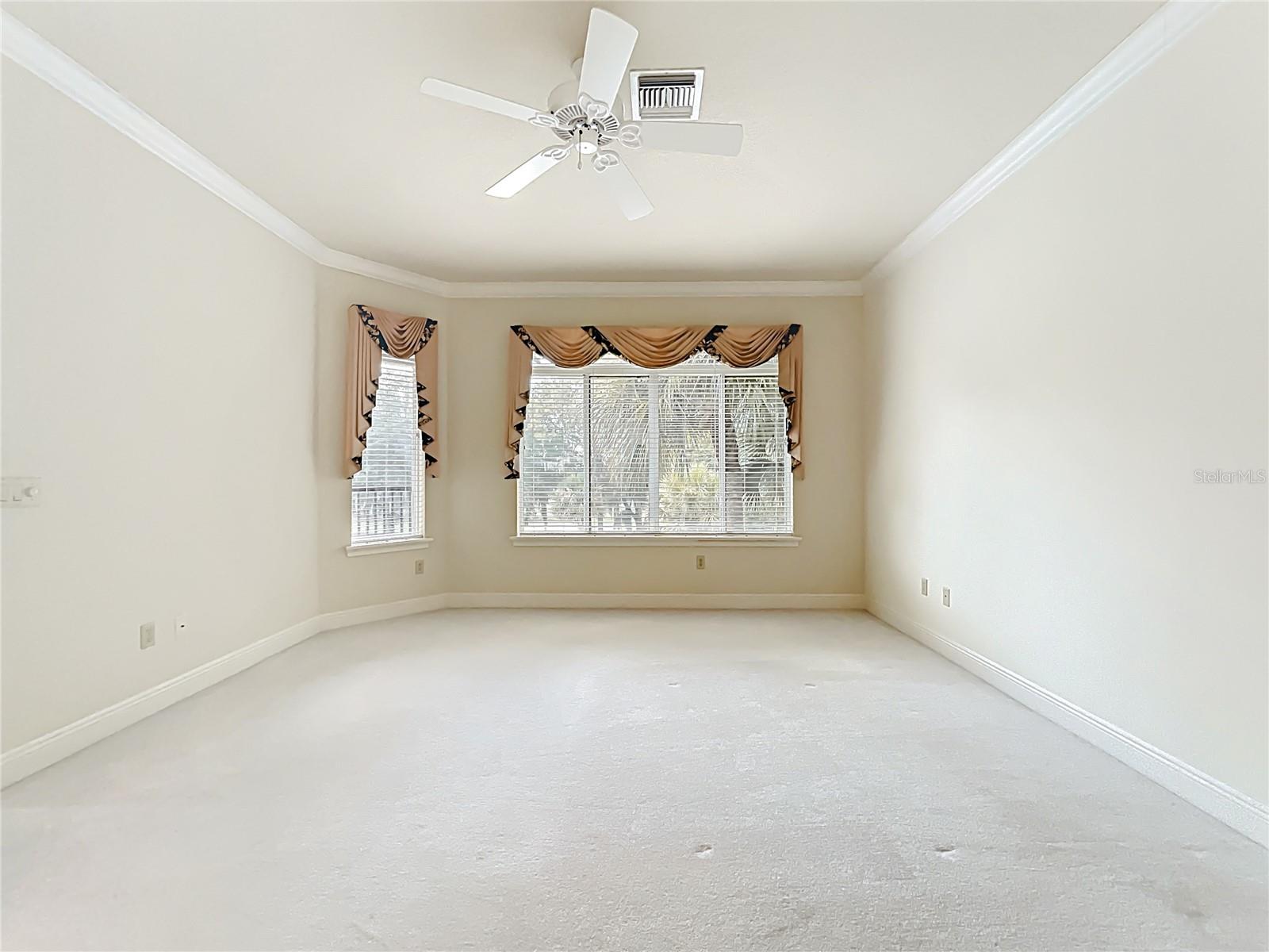 HOWEY MISSION SONOMA CONDO - Residential