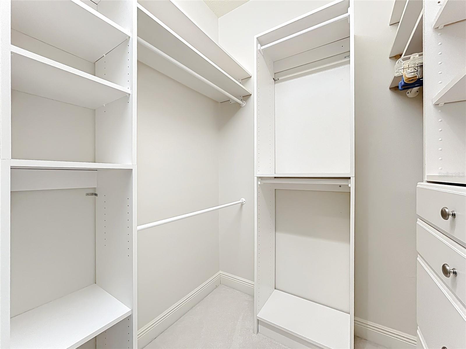 HOWEY MISSION SONOMA CONDO - Residential