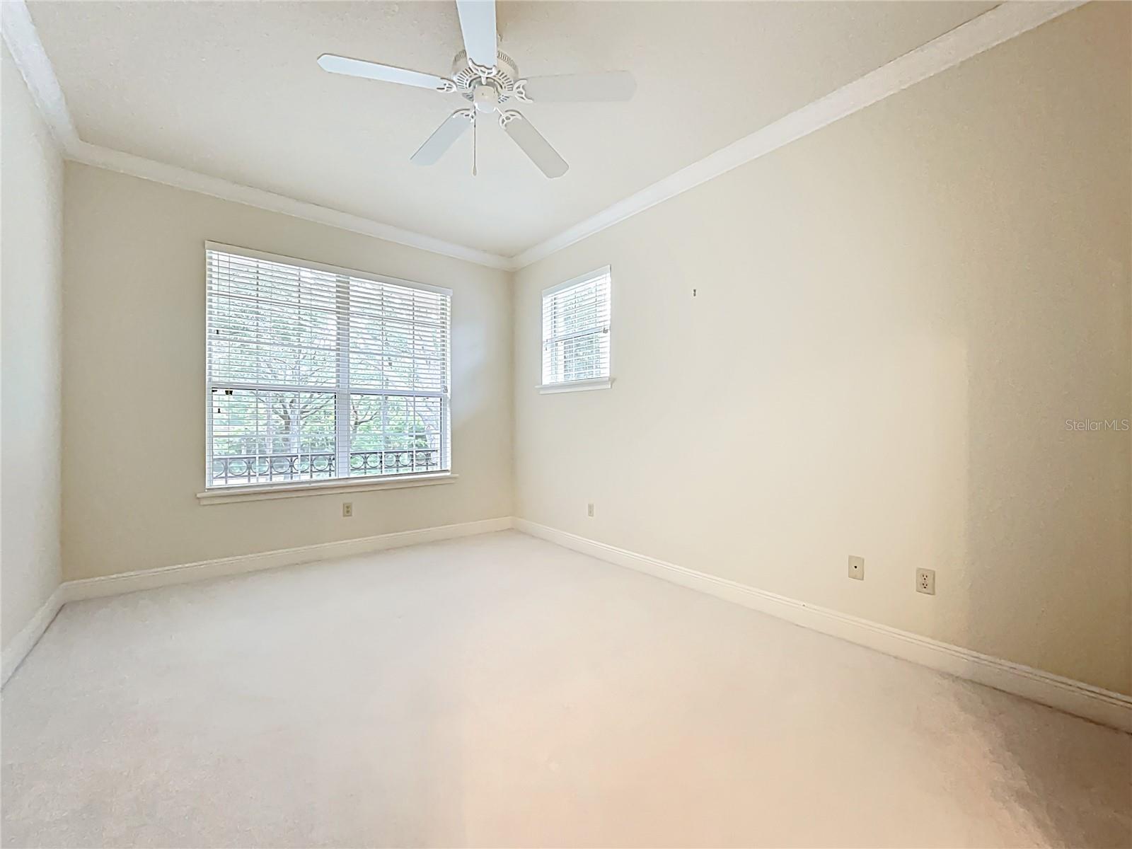 HOWEY MISSION SONOMA CONDO - Residential