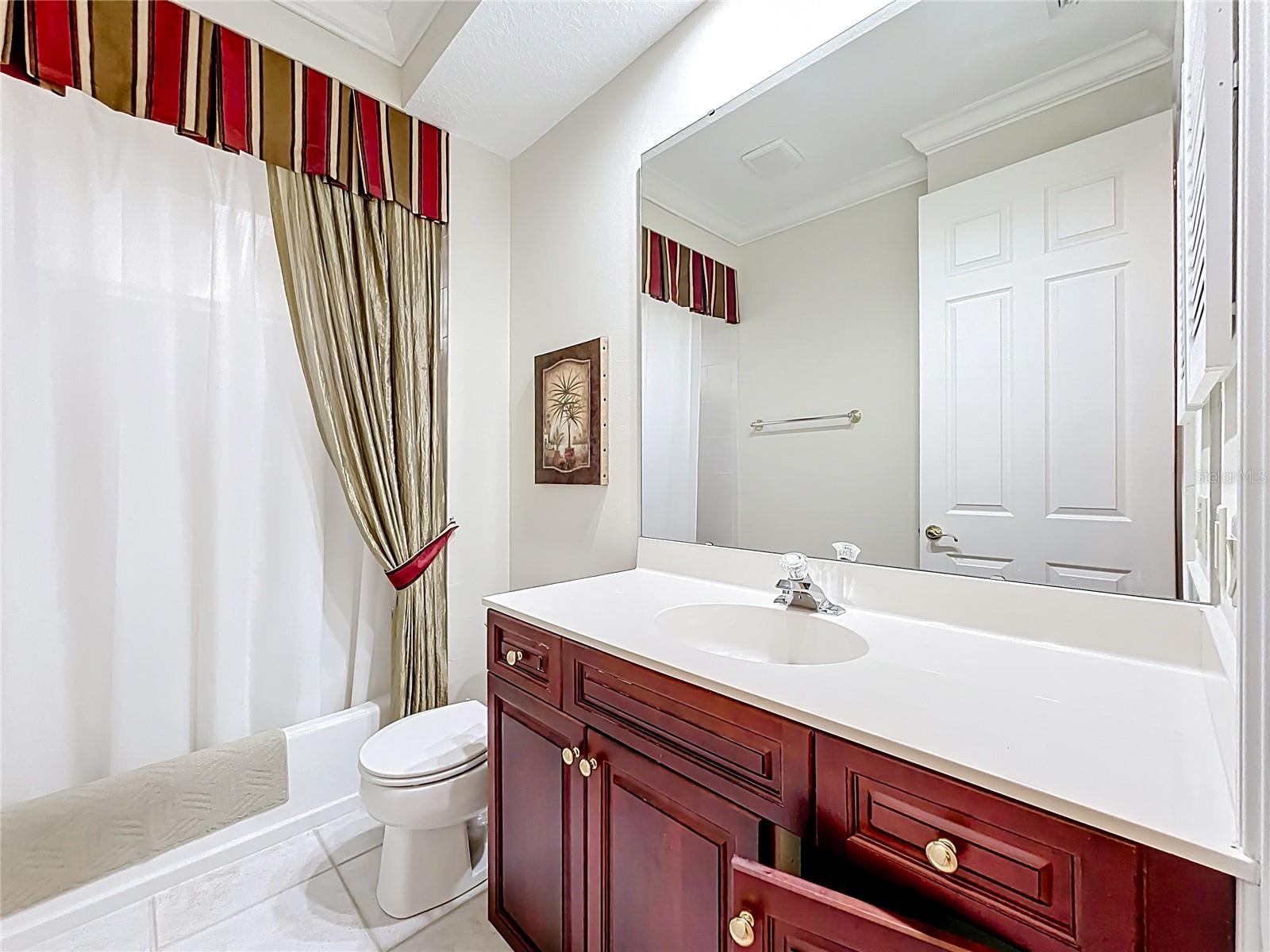 HOWEY MISSION SONOMA CONDO - Residential