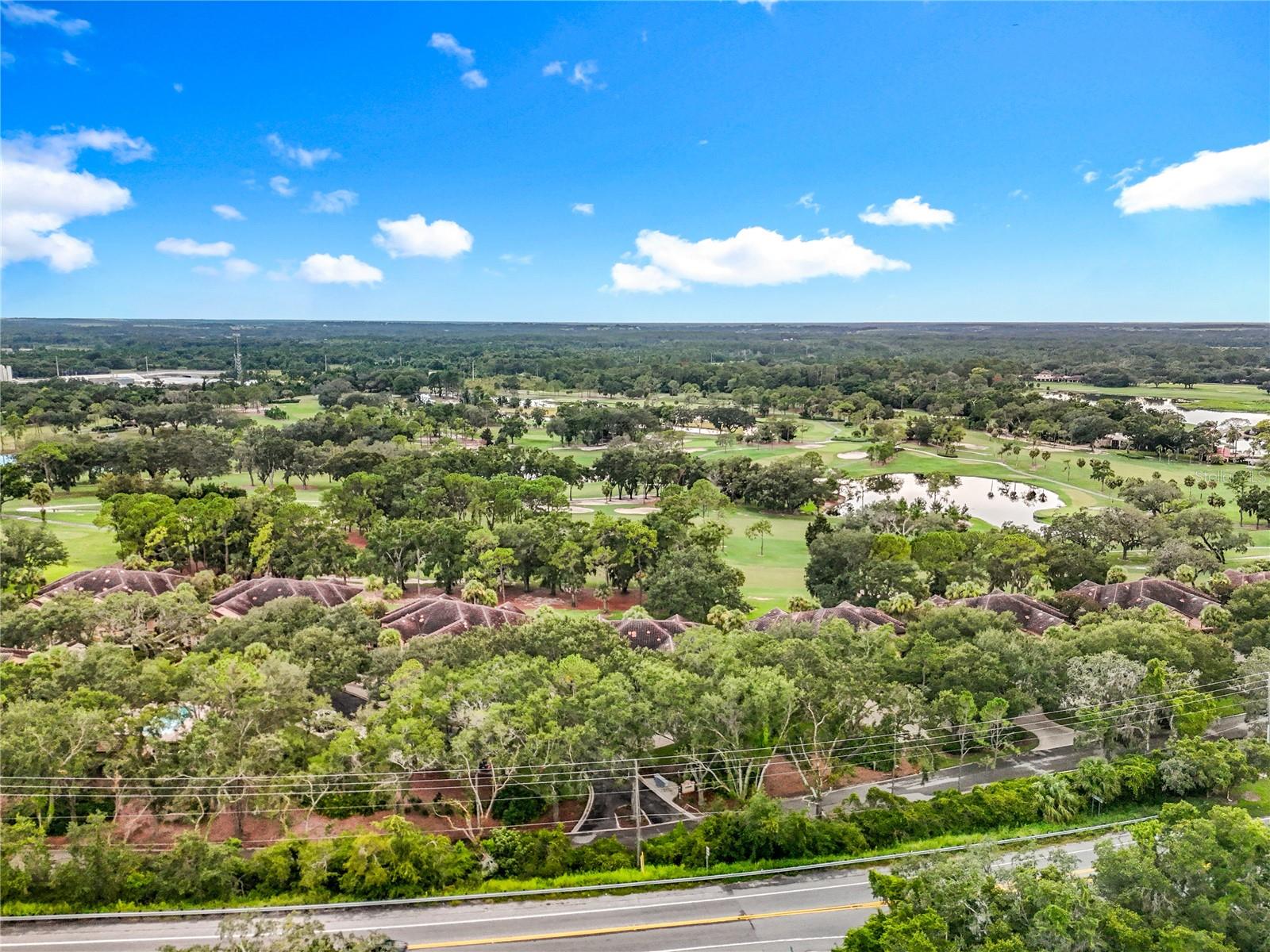 HOWEY MISSION SONOMA CONDO - Residential