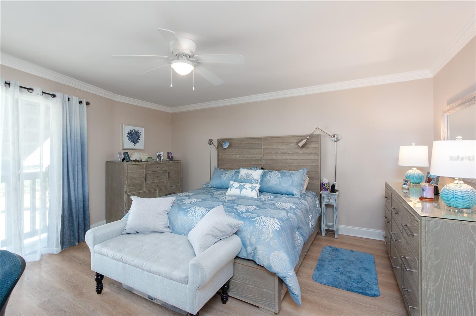 HICKORY GROVE CONDO - Residential