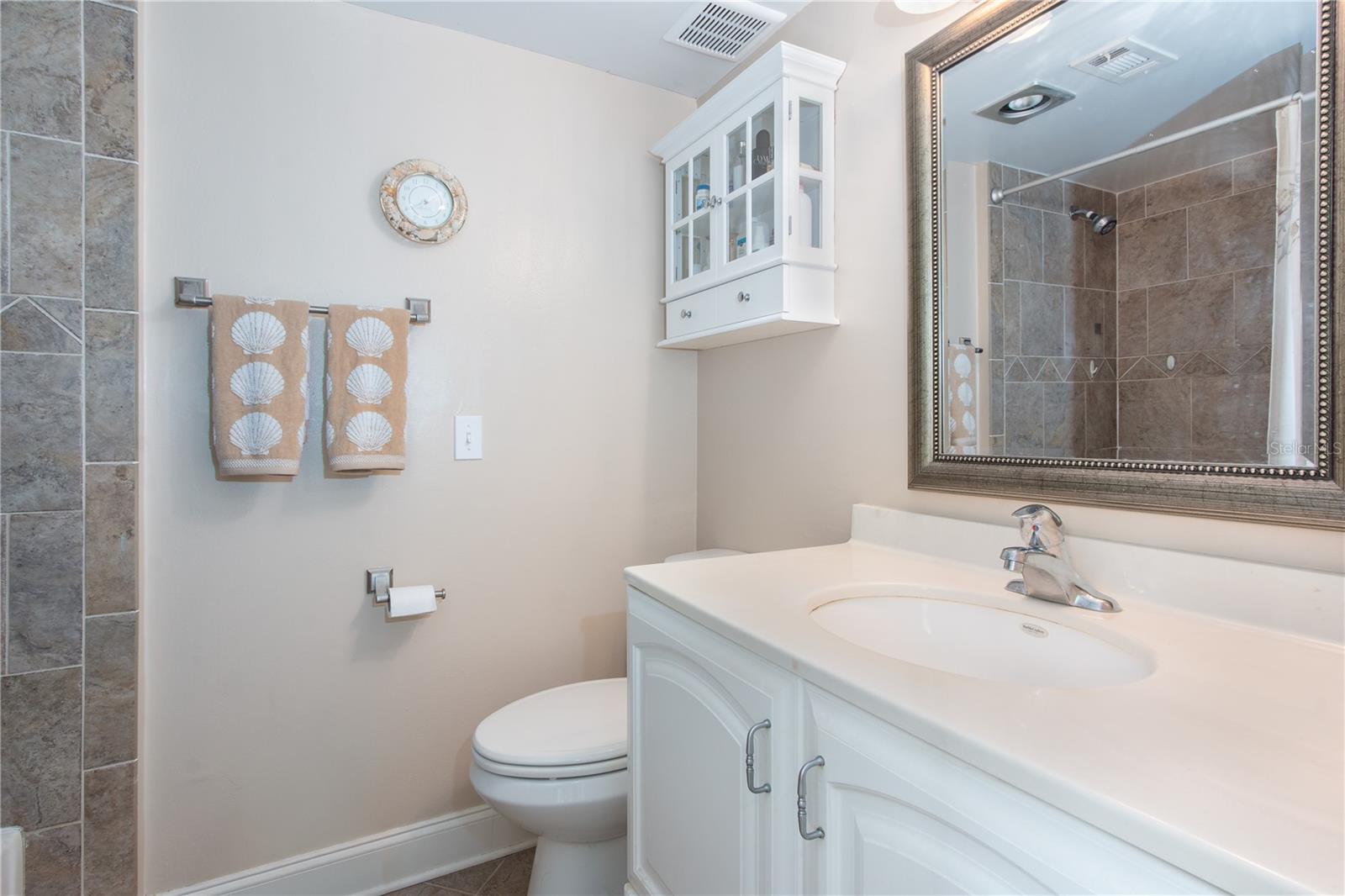 HICKORY GROVE CONDO - Residential