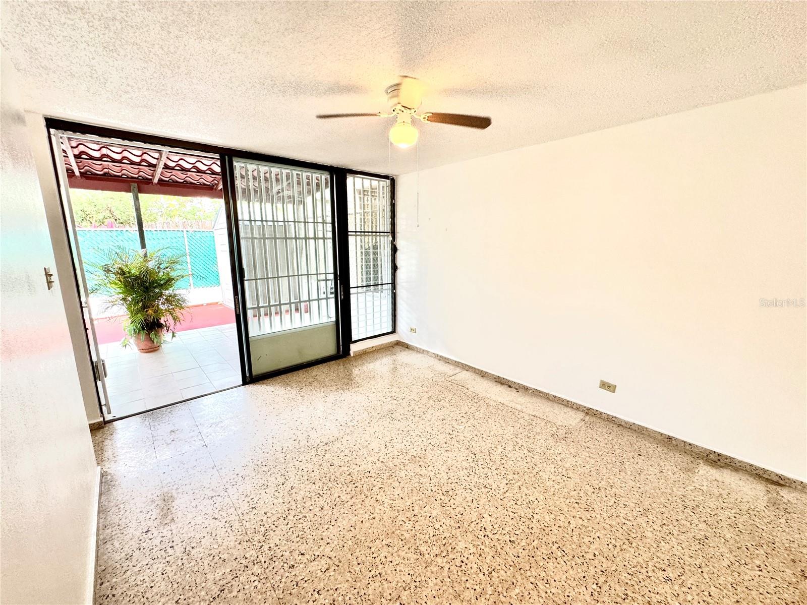 LOS ROSALES II - Residential